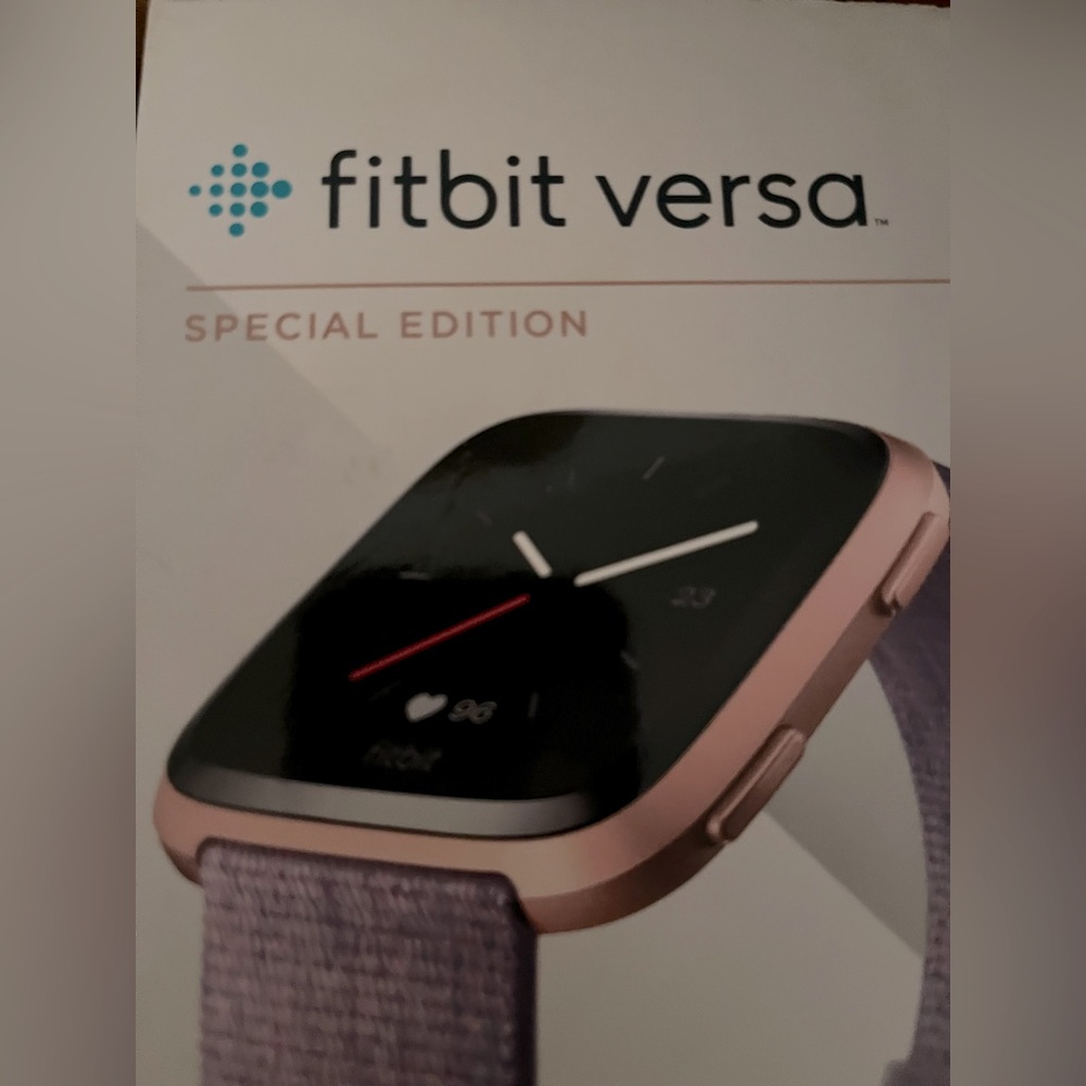 Fitbit Versa Special Edition - rose gold, three bands